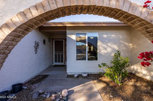 10602 42nd St, Phoenix AZ 85050-3376 exterior