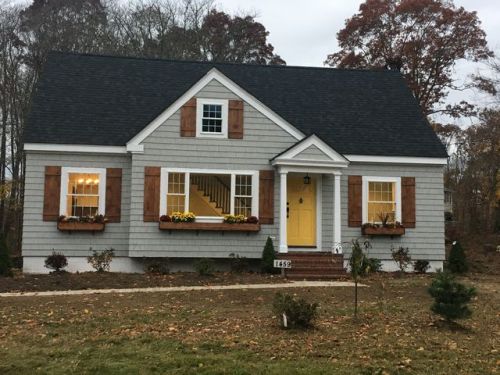 1459 Somerset Ave, Taunton, MA 02780-5030