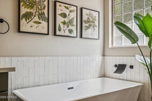 2934 Carson Rd, Phoenix AZ  85041-6339 exterior