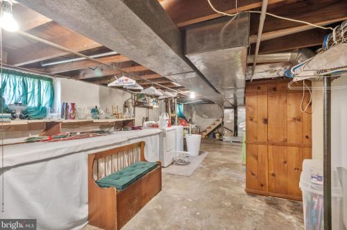 329 Buck St, West Deptford NJ 08066-1060 exterior