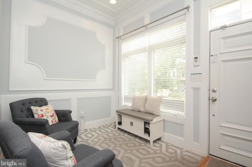 1330 Bancroft St, Philadelphia PA  19146-4719 exterior