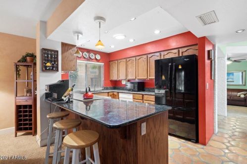 10632 11th St, Phoenix AZ 85020-1180 exterior