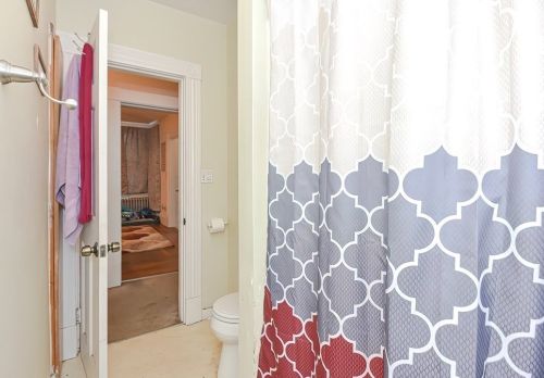 61 Prospect St, Taunton MA 02780-3422 exterior