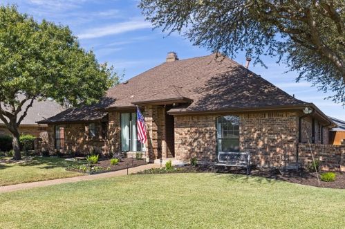 2605 Fountain Head Dr, Plano, TX 75023-6417