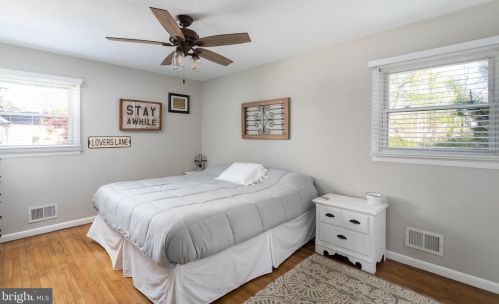 326 Route 156, Trenton NJ 08620-1729 exterior