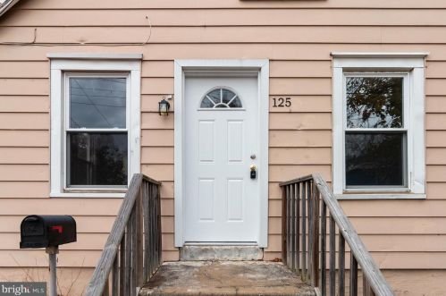 125 Monroe St, West Deptford, NJ 08066-1342