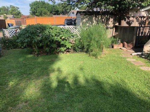 3521 Rockcrest Dr, Garland TX 75044-6515 exterior