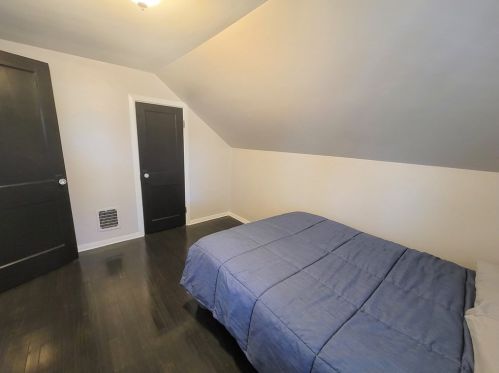 4 Estabrook St, Royalston MA  01331-3515 exterior