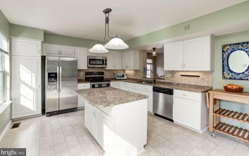 5207 Lightfoot Path, Columbia MD 21044-1100 exterior