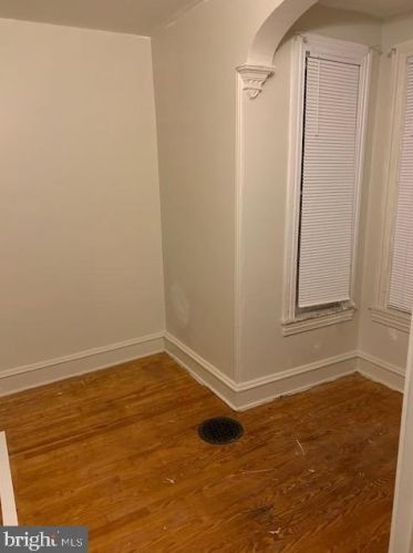 48 High St, West Deptford NJ  08051-1460 exterior