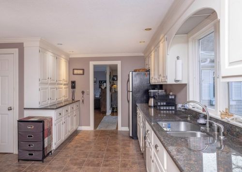 19 Over Jordan Rd, Wareham MA 02571-2414 exterior