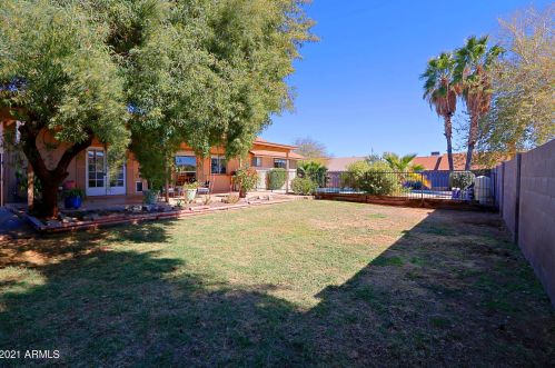 20802 16 Dr, Phoenix AZ 85015-2017 exterior