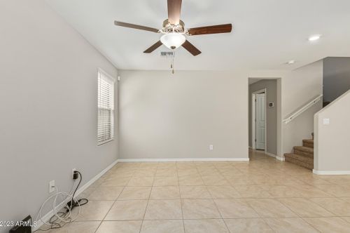 3924 79th Ln, Phoenix AZ  85043 exterior