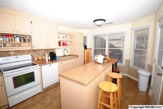 6939 Steeplechase Dr, Huntsville AL  35806-2071 exterior