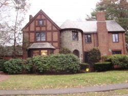 81 Brackett Rd, Newton, MA 02458-2613