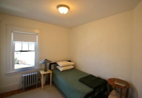 41 Capital St, Newton MA 02458-1332 exterior