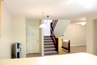 9 Captain Eames Cir, Ashland MA  01721-1979 exterior