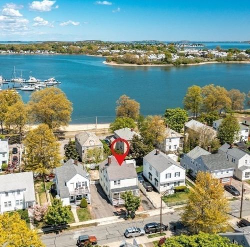 58 Lawn Ave, Quincy MA 02169-7337 exterior