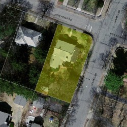 40 Pine Ridge Rd, Newton MA 02468-1617 aerial view