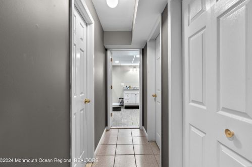 14 Knolls Dr, Jackson Twp NJ  08527-4209 exterior