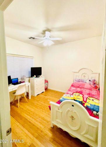 1620 80 Dr, Phoenix AZ 85033-3510 exterior