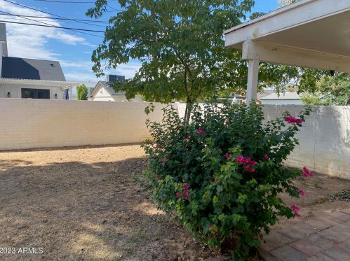 3811 Devonshire Ave, Phoenix AZ  85018-4802 exterior