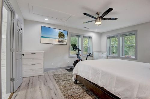 99 Holly Rd, Atlanta GA 30314-2002 exterior