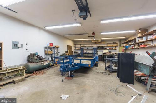 1851 Pt Pleasant Ave, West Deptford NJ 08096-4324 exterior