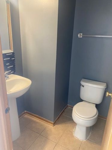 820 Rebecca Ln, Lemont, IL 60440-4892