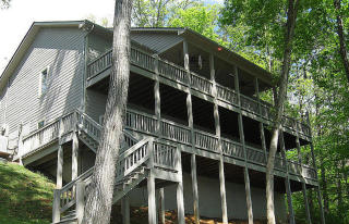 127 Winter Ln, La Follette TN  37766-6270 exterior