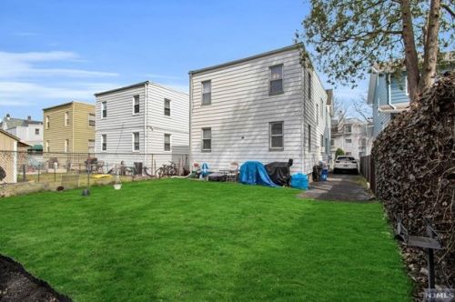 99 Ralph St, Belleville NJ 07109-3308 exterior