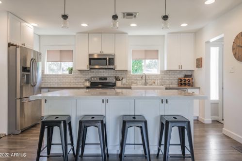 3419 31st St, Phoenix AZ 85016-5072 exterior