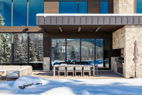 216 White Pne Cyn Rd, Park City UT 84060-6514 exterior