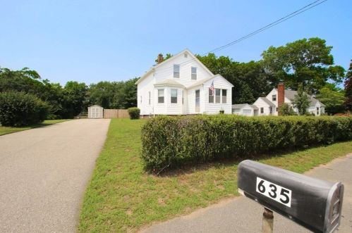 635 Arcade Ave, Seekonk, MA 02771-3245
