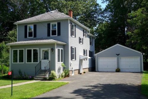 15 Clifton Ave, Amherst, MA 01002-1805