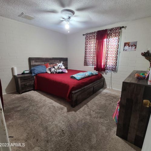 2026 Alta Vista Rd, Phoenix AZ  85041-5445 exterior