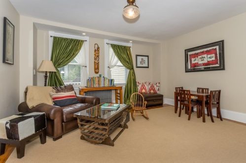 118 Messinger St, Canton MA 02021-3947 exterior