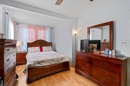 18 Mount Pleasant Ave, Belleville NJ  07109-2021 exterior