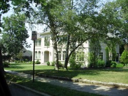 21 Clifton Rd, Newton, MA 02459-3110