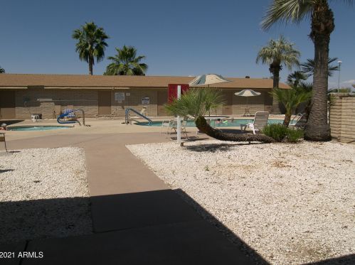 16229 32 Way, Phoenix AZ 85018-5019 exterior