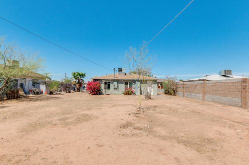 2545 Atlanta Ave, Phoenix AZ 85040-2710 exterior