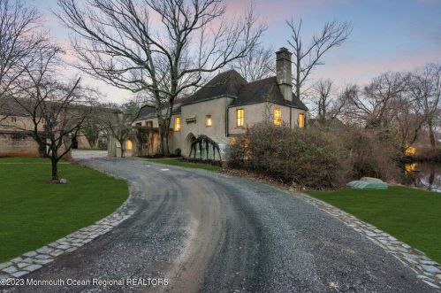 310 Cooper Rd, Tinton Falls NJ 07701-6010 exterior