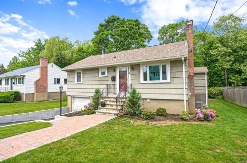 8 Clyde Ter, Arlington MA 02474-1509 exterior