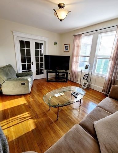 41 Oliver St, Everett MA 02149-4649 exterior