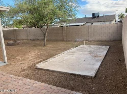 7148 Devonshire Ave, Phoenix AZ 85033-8236 exterior