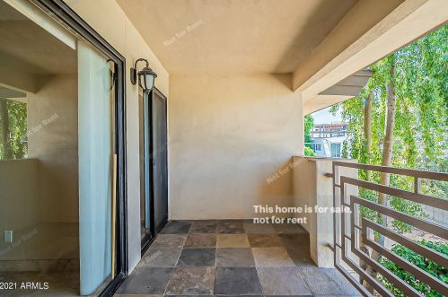 3235 Camelback Rd, Phoenix AZ 85017-3029 exterior