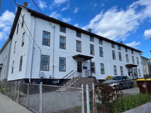 237 Orange St, Fall River MA  02720-5168 exterior