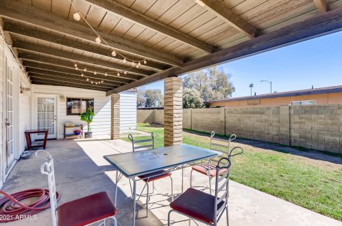 3001 Clinton St, Phoenix AZ 85029-4235 exterior