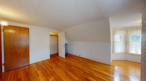 471 Main St, East Bridgewater MA 02324-1476 exterior