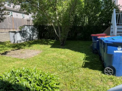 323 Purchase St, New Bedford MA 02740-5739 exterior